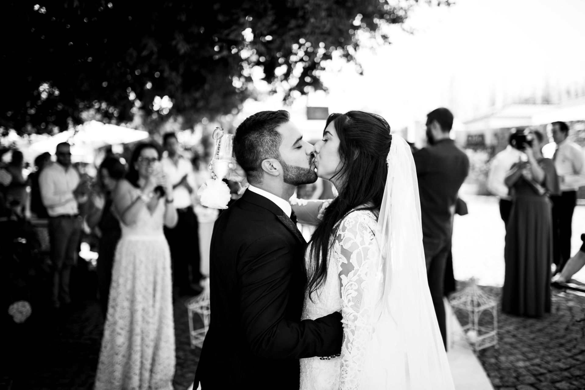 Foto Um casamento cheio de amizade e emoção! Cláudia // David Foto Um casamento cheio de amizade e emoção! Cláudia // David - Imagem 56