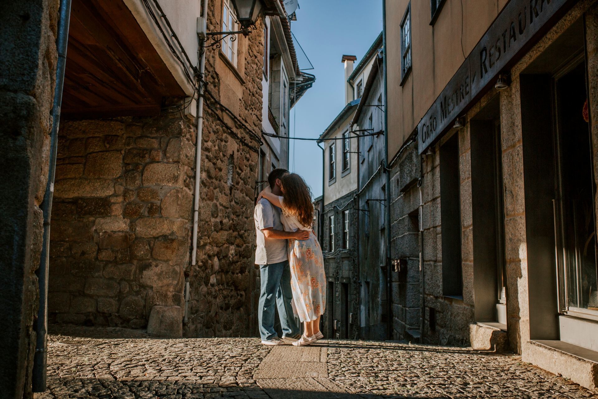 Foto Sessão de Solteiros na cidade de Viriato, Viseu - Ana e Vitor Foto Sessão de Solteiros na cidade de Viriato, Viseu - Ana e Vitor - Imagem 27